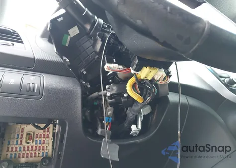 2012 Hyundai Accent Se z USA, uszkodzony, nr VIN KMHCU5AE3CU033205